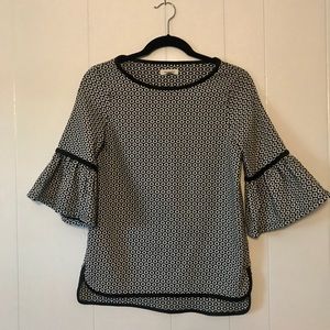 Semi-structured flare-sleeve top w/ leather trim.